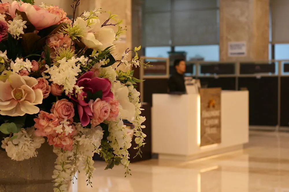 Haeundae Centum Hotel Busan 4*,  South Korea