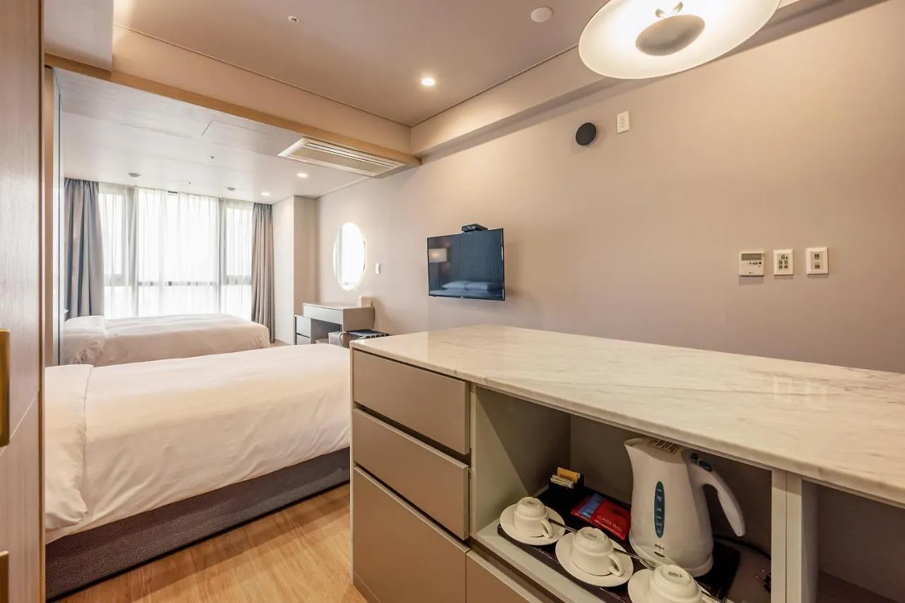 Haeundae Centum Hotel Busan 4*,