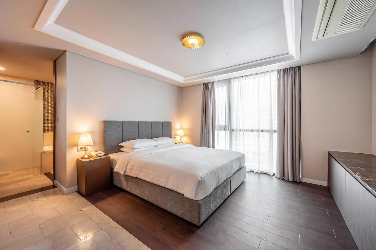 Haeundae Centum Hotel Busan 4*,  Corea del Sud