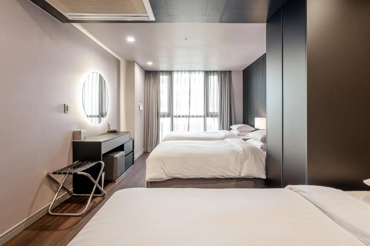 Haeundae Centum Hotel Busan 4*,