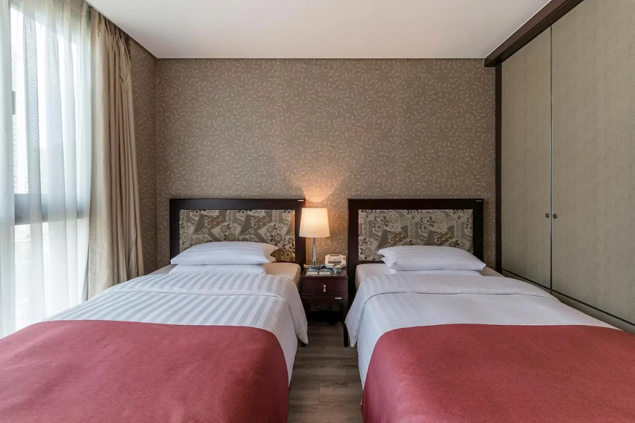 Haeundae Centum Hotel Busan 4*,