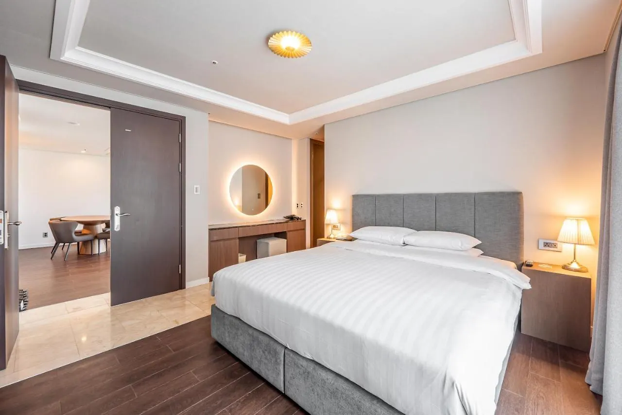 Haeundae Centum Hotel Puszan